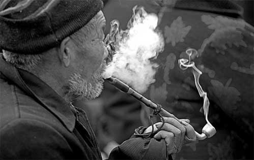 吸煙有害健康!快快換上集成灶十大品牌產品 吸煙有害健康!快快換上集成灶十大品牌產品