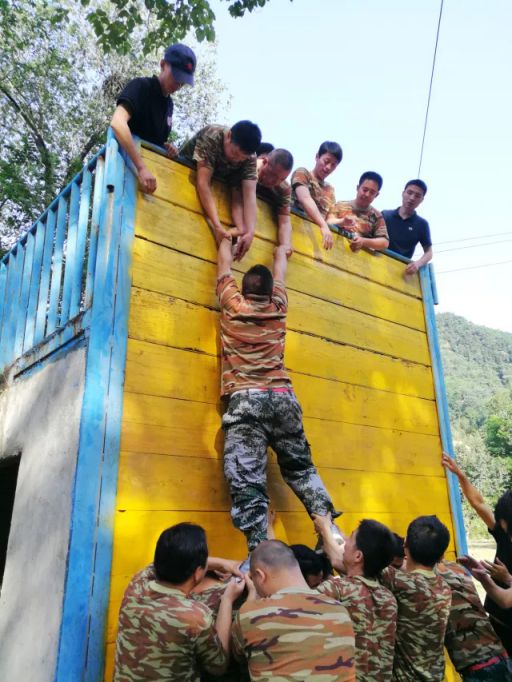 品牌日記|奧田集團(tuán)西北大區(qū)優(yōu)秀經(jīng)銷商培訓(xùn)大會舉行 品牌日記|奧田集團(tuán)西北大區(qū)優(yōu)秀經(jīng)銷商培訓(xùn)大會舉行