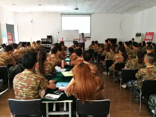 品牌日記|奧田集團(tuán)西北大區(qū)優(yōu)秀經(jīng)銷商培訓(xùn)大會舉行 品牌日記|奧田集團(tuán)西北大區(qū)優(yōu)秀經(jīng)銷商培訓(xùn)大會舉行