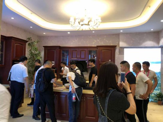 品牌大事| 2018建博會莫干山全屋定制閃耀廣州，明年再見！