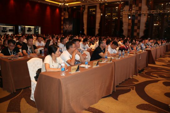 品牌發(fā)展路上的靚麗風(fēng)景線:榮事達(dá)新品發(fā)布會 品牌發(fā)展路上的靚麗風(fēng)景線:榮事達(dá)新品發(fā)布會