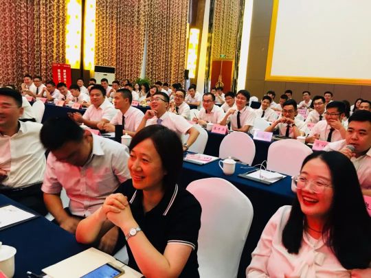 火星人集成灶銷售部9月績溪會議：我們是最棒的團隊！