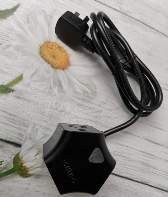 有了飛利浦摩天輪系列插座，充電器什么的都是浮云！