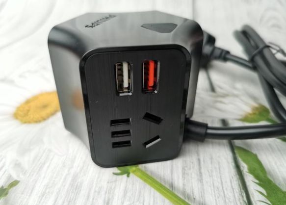 有了飛利浦摩天輪系列插座，充電器什么的都是浮云！