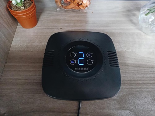 測評：思樂智負(fù)離子空氣凈化器如何作用于家居空氣治理