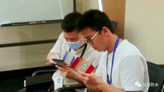 藍(lán)盾防水走進(jìn)廣州寶賢華瀚公司進(jìn)行防水應(yīng)用技術(shù)交流會(huì)